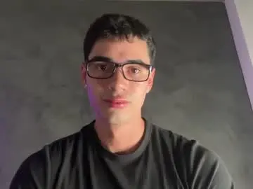 Chaturbate Live Sex Cam of joe_steel1