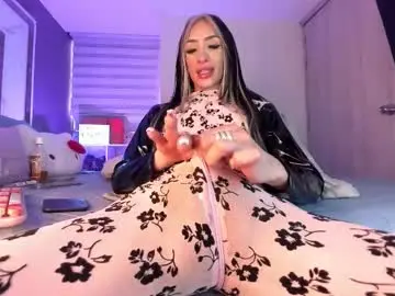 Chaturbate Best Webcam of _bellaswwet_