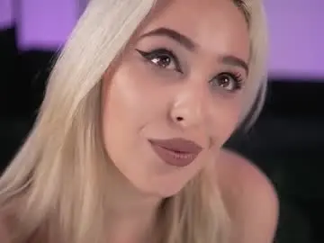 Chaturbate Live Sex of bia_kristal