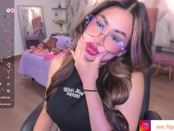 Chaturbate Best live sex cam show of eveline_figeroa
