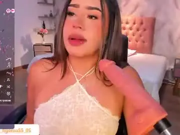 Chaturbate Watch Live Sex Cams of eveline_figeroa