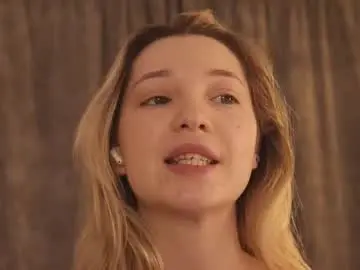 Chaturbate Live Sex Cam of ivy_whyte