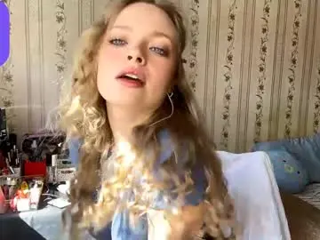 Chaturbate Free Live Porn of lanniecastellow