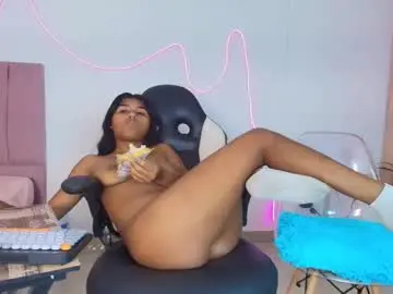 Chaturbate Free Porn Cam of andre_lezcano