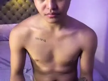 Chaturbate Sex Cam of asianhugescott