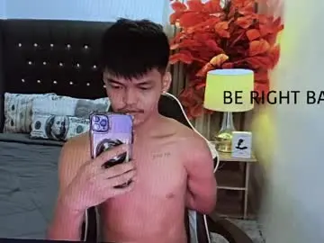 Chaturbate Live Porn of asianhugescott