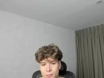 Chaturbate Sex Chat of calvin_loves_you