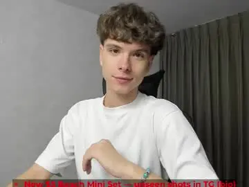 Chaturbate Sex Cam of calvin_loves_you