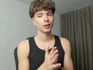 Chaturbate Free Porn Cam of calvin_loves_you
