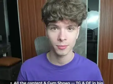 Chaturbate Best live sex cam show of calvin_loves_you