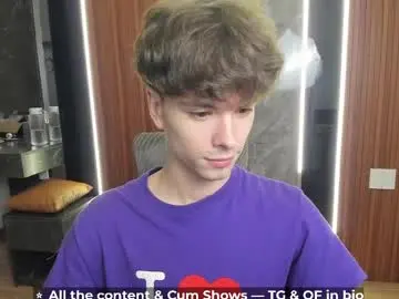 Chaturbate Best Webcam of calvin_loves_you