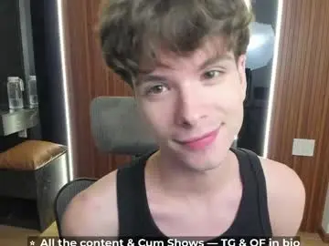 Chaturbate Nude Webcam of calvin_loves_you