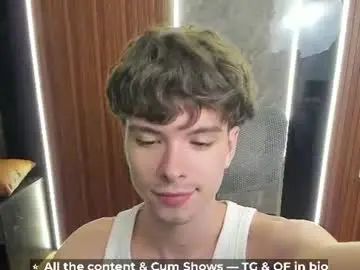 Chaturbate Live Sex of calvin_loves_you