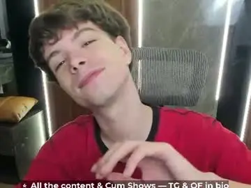 Chaturbate Best live sex cam show of calvin_loves_you