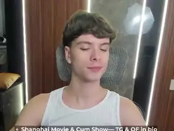 Chaturbate Live Sex of calvin_loves_you