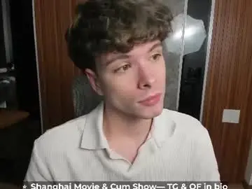 Chaturbate Best live sex cam show of calvin_loves_you