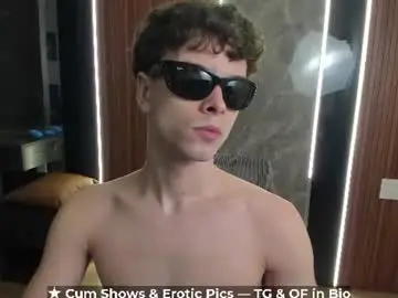 Chaturbate Adult Webcams of calvin_loves_you