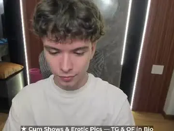 Chaturbate Live Porn of calvin_loves_you