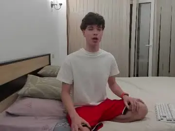 Chaturbate Nude Webcam of calvin_loves_you