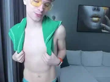 Chaturbate Live Sex of calvin_loves_you