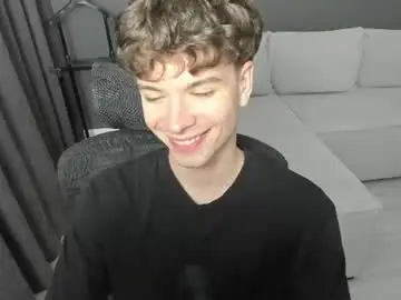 Chaturbate Live Porn of calvin_loves_you