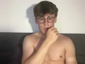 Chaturbate Nude Webcam of julifun006