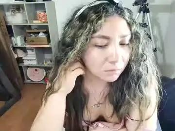 Chaturbate Live Sex Cam of vellarossa