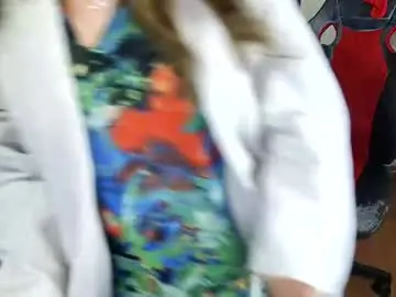 Chaturbate Watch Live Sex Cams of vellarossa