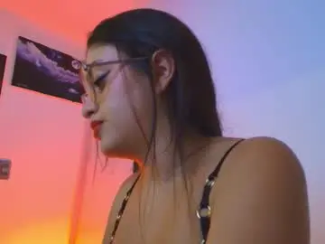 Chaturbate Live Sex Cam of artt_juli