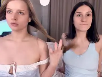 Chaturbate Watch Live Sex Cams of carlottagleave