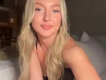 Chaturbate Sex Cam of dreamyylilah