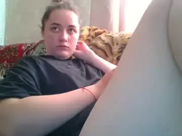 Chaturbate Live Sex Cam of skyressie333