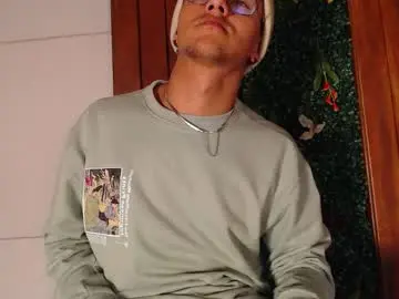 Chaturbate Live Sex of andyjoy_