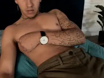 Chaturbate Adult Video Chat of andyjoy_