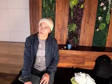 Chaturbate Watch Live Sex Cams of andyjoy_