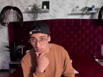 Chaturbate Live Sex of andyjoy_
