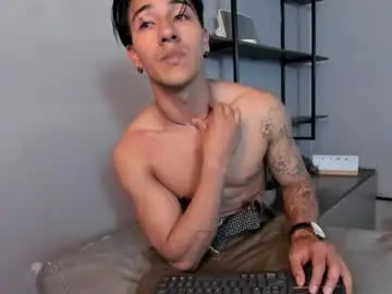 Chaturbate Nude Webcam of andyjoy_