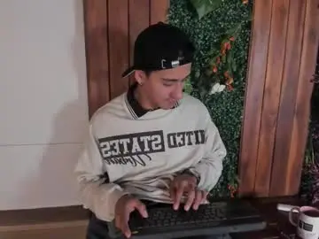 Chaturbate Private Sex Chat of andyjoy_