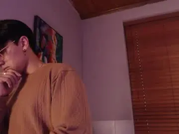 Chaturbate Live Porn of andyjoy_