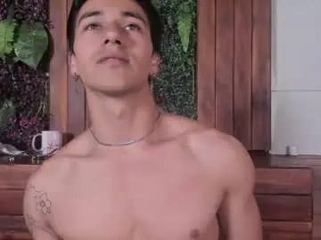 Chaturbate Free Porn Cam of andyjoy_