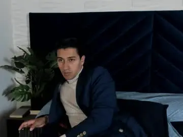 Chaturbate Best live sex cam show of andyjoy_