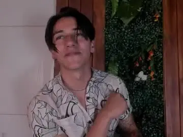 Chaturbate Best live sex cam show of andyjoy_