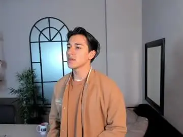 Chaturbate Live Porn of andyjoy_