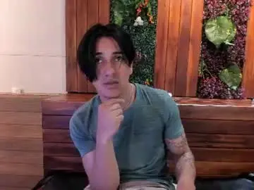 Chaturbate Adult Webcams of andyjoy_