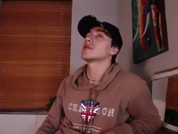 Chaturbate Live Sex of andyjoy_
