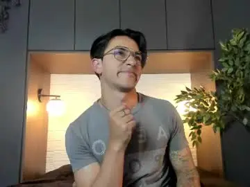 Chaturbate Live Sex of andyjoy_