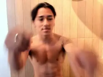 Chaturbate Live Sex Cam of andyjoy_