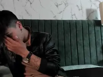 Chaturbate Live Porn of andyjoy_