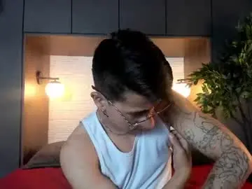 Chaturbate Live Porn of andyjoy_