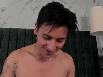 Chaturbate Free Live Porn of andyjoy_